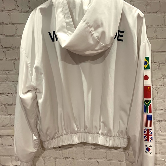 Forever 21 Worldwide Windbreaker - Picture 4 of 5